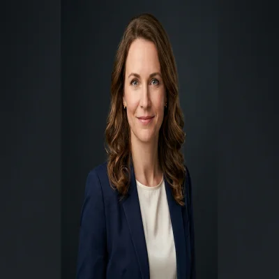 Magdalena Wiśniewska, ekspertka ds. ryzyka komunikacyjnego, portret zespołu 400x400 px, WebP